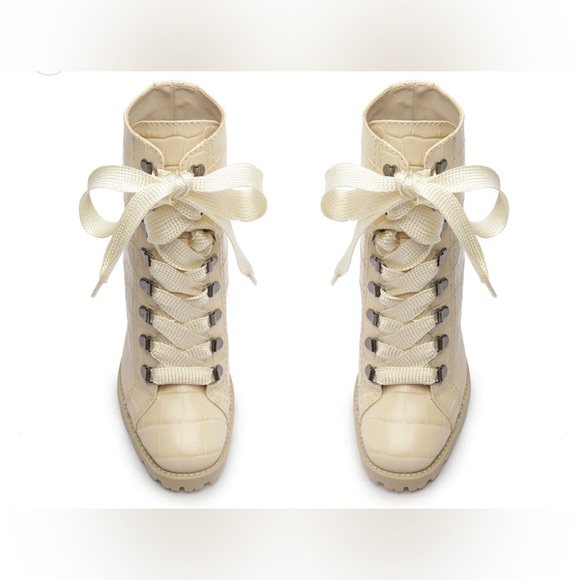 Brand New SCHUTZ Leather Booties - Sz 9 - Picture 5 of 7